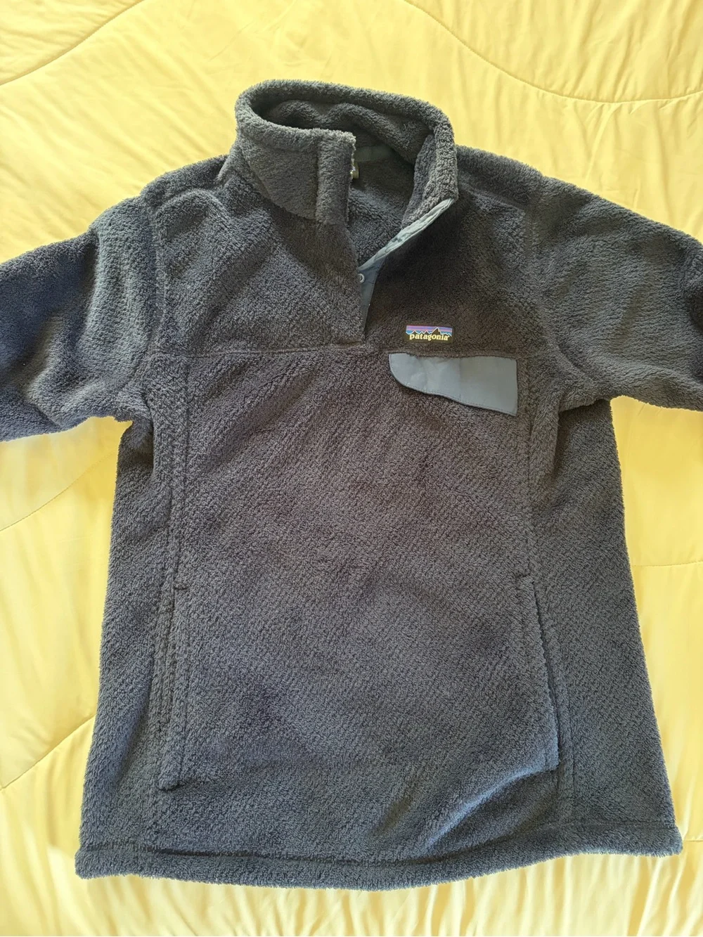 Patagonia Women’s Re-Tool Snap-T Navy Pullover - Picture 4 of 4